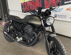 Guzzi V7 Saint-Germain-Laprade