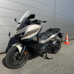 Honda Forza  Saint-Martin-d'H&egrave;res