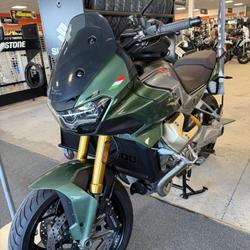 Guzzi autres  Aulnois-sous-Laon