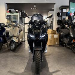 Aprilia SR  Levallois-Perret