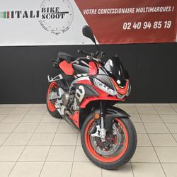 Aprilia Tuono  Rez&eacute;