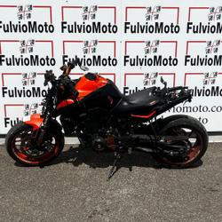 KTM Duke  Arles