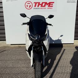 Yamaha Nmax  N&icirc;mes