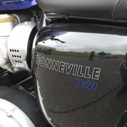 Triumph Bonneville  Gonfreville-l'Orcher