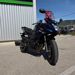 Yamaha XJ6  Saint-Clair