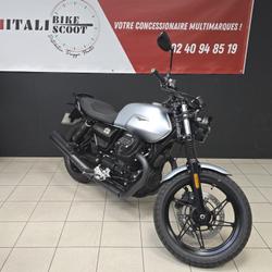 Guzzi V7  Rez&eacute;