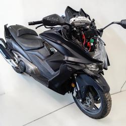 Kymco AK 550  Pressigny-les-Pins