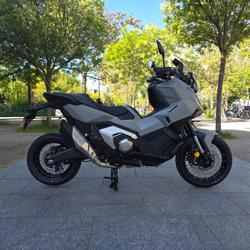 Honda X-ADV  Paris 14e Arrondissement