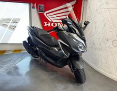 Honda Forza Paris 10e Arrondissement