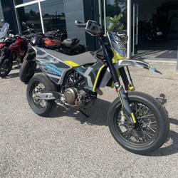 Husqvarna 701  Marseille 1er Arrondissement