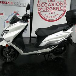 Suzuki Burgman  Paris 17e Arrondissement