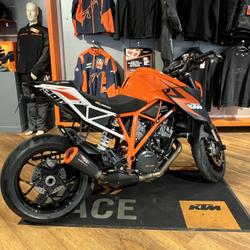 KTM Super Duke  Joinville-le-Pont