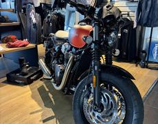 Triumph Bonneville Dury