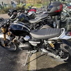 Triumph Scrambler  Dury