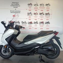 Honda Forza  M&eacute;rignac