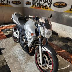 Suzuki GSR 600  Vitrolles