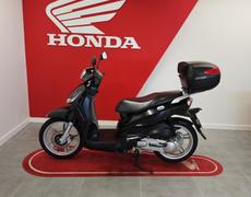 Peugeot 125 TWEET Warcq