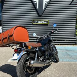 Honda CB  N&icirc;mes