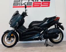 Yamaha X MAX