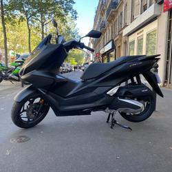Honda PCX  Paris 11e Arrondissement