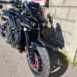 Yamaha MT10  &Eacute;pernay
