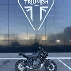 Yamaha MT07  Rochefort-du-Gard