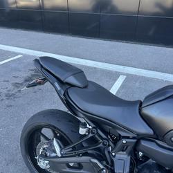 Yamaha MT07  Rochefort-du-Gard