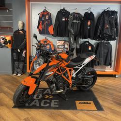 KTM Super Duke  Joinville-le-Pont