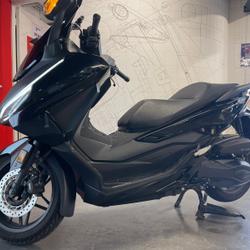Honda Forza  Paris 10e Arrondissement