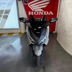 Honda Forza  Paris 10e Arrondissement