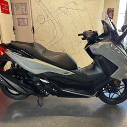 Honda Forza  Paris 10e Arrondissement