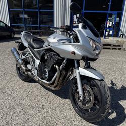 Suzuki GSF  Aulnois-sous-Laon