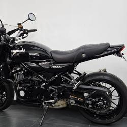 Kawasaki ZR  Saint-Thibault-des-Vignes