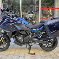 Honda NT  Marseille 1er Arrondissement