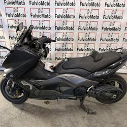 Yamaha T MAX  Arles