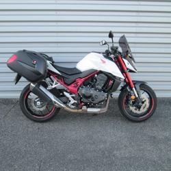 Honda Hornet  Auch