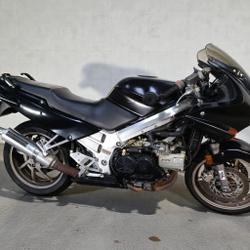 Honda VFR  Pressigny-les-Pins