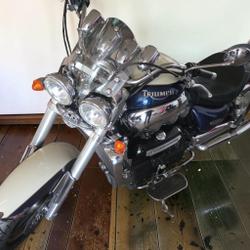 Triumph Rocket 3  Pressigny-les-Pins