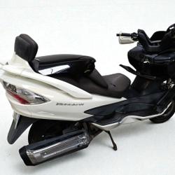 Suzuki Burgman  Pressigny-les-Pins