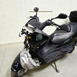 Suzuki Burgman  Pressigny-les-Pins