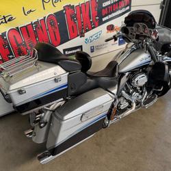 Harley Davidson Electra Glide  Saint-Germain-Laprade