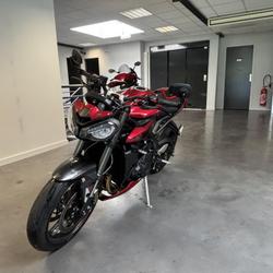 Triumph Street  Dury