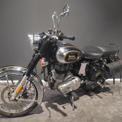 Royal-Enfield Classic  Tr&eacute;gueux