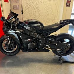 Honda CBR  Paris 10e Arrondissement