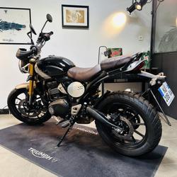 Triumph Scrambler  Montlh&eacute;ry