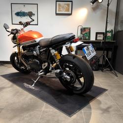 Triumph Speed twin  Montlh&eacute;ry