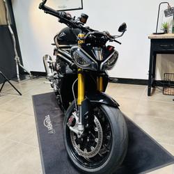 Triumph Speed Triple  Montlh&eacute;ry