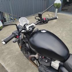 Triumph Street  Tr&eacute;gueux