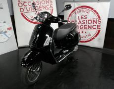 Vespa GTS Paris 17e Arrondissement