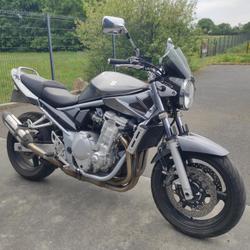 Suzuki GSF  Tr&eacute;gueux